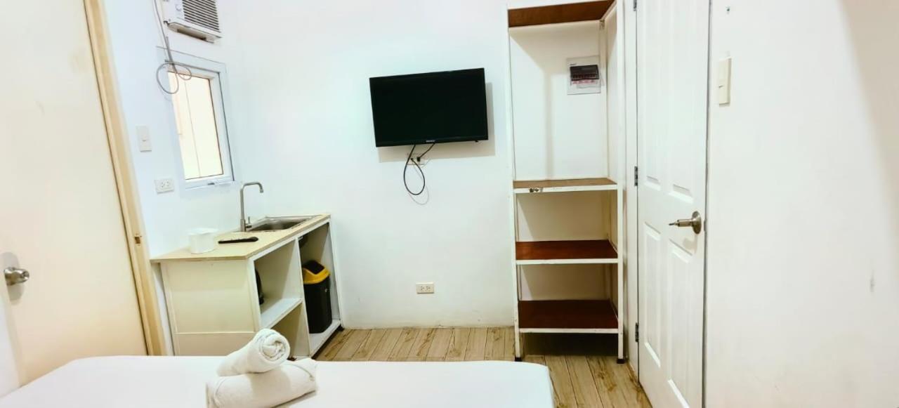 Pasay Centrale Hotel Ngoại thất bức ảnh