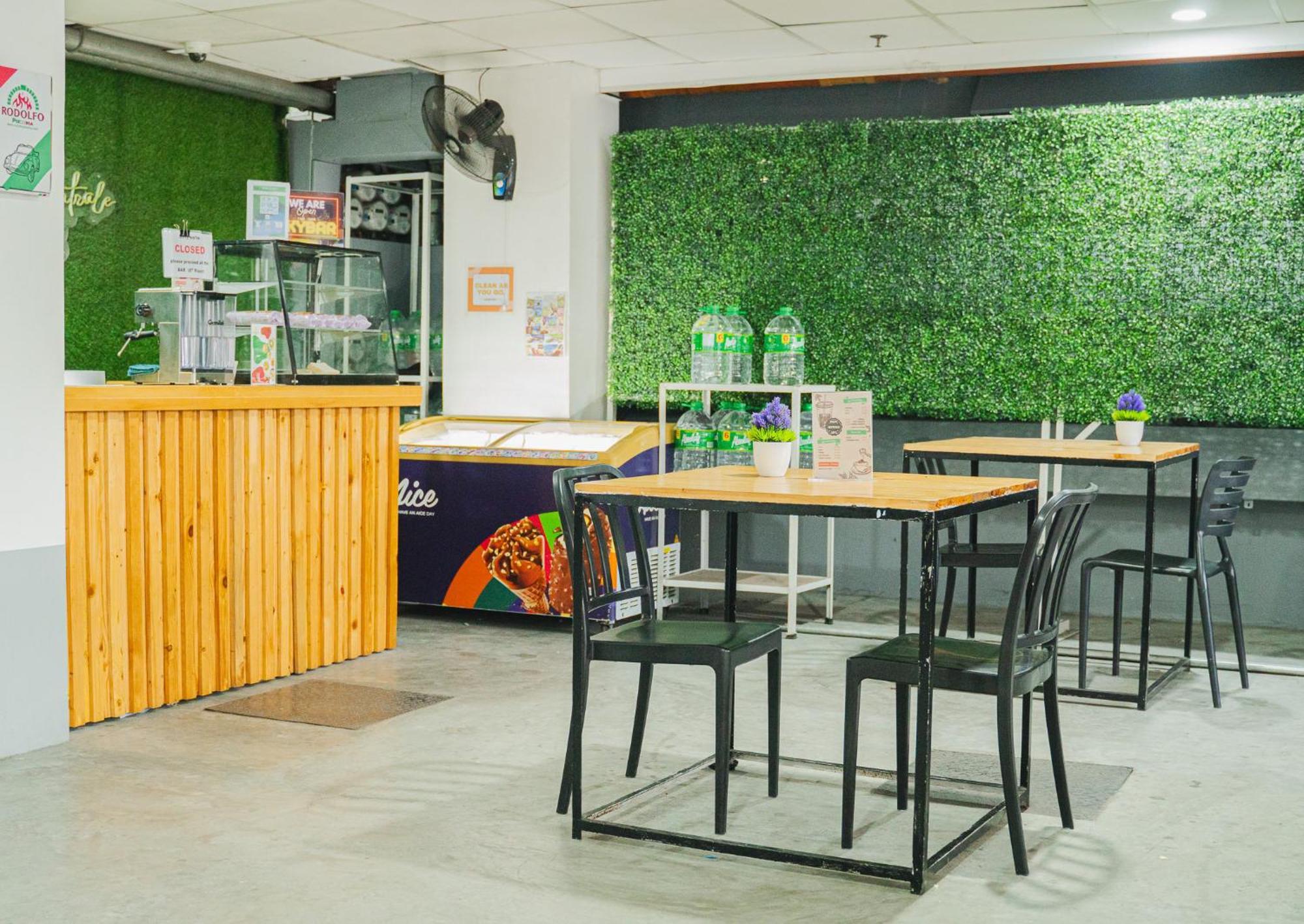 Pasay Centrale Hotel Ngoại thất bức ảnh