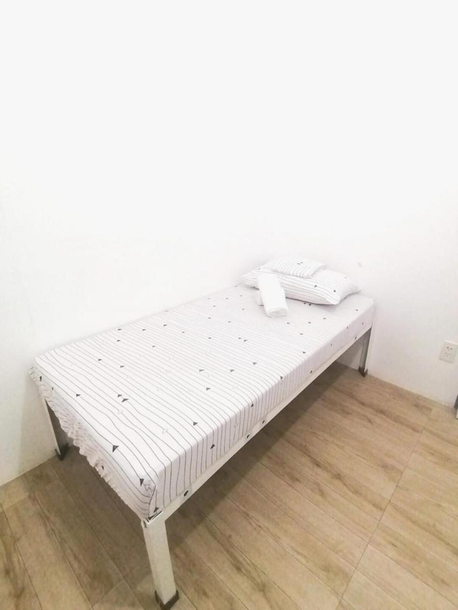 Pasay Centrale Hotel Ngoại thất bức ảnh